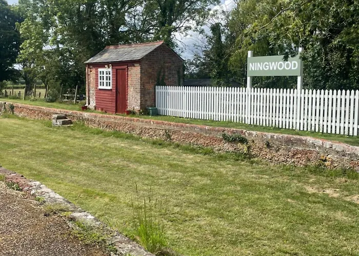 Ningwood Old Station Chalet Ningwood Isle Of Wight